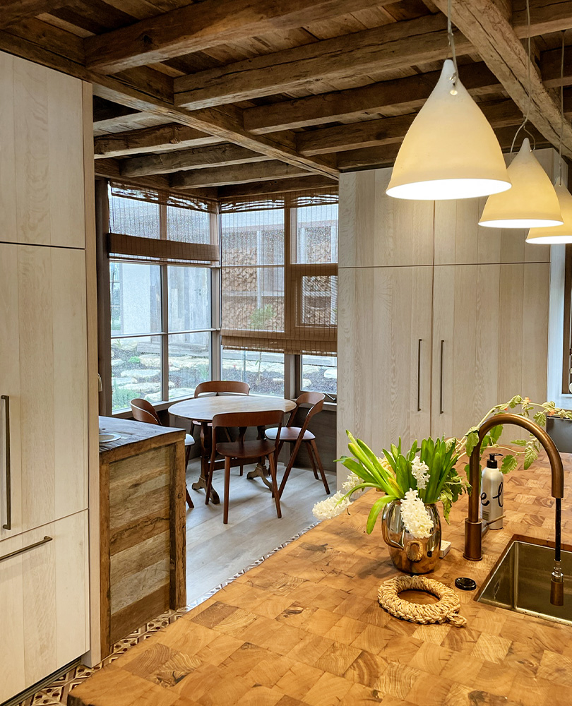 Antique Oak Beams & Posts